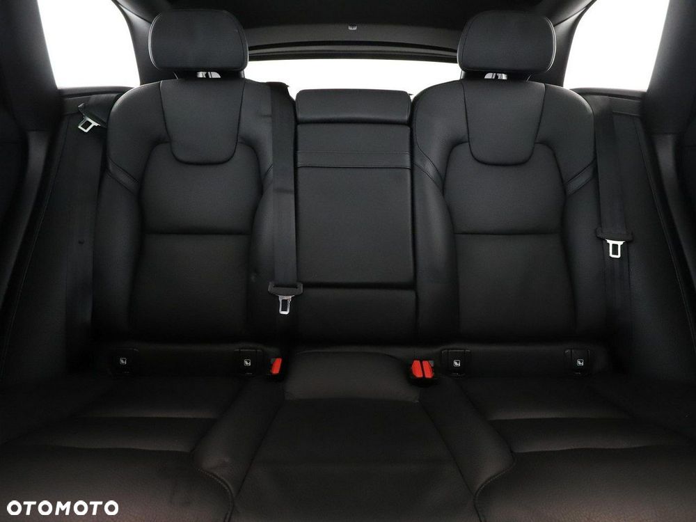 Volvo XC 60 T6 AWD Inscription - 19