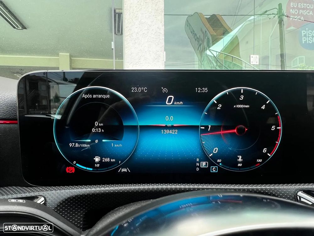 Mercedes-Benz A 180 d AMG Line Aut. - 44