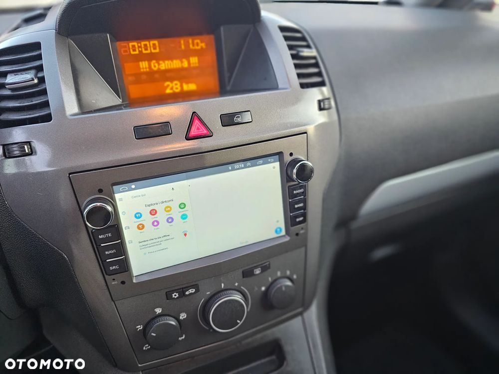 Opel Zafira 1.8 Navi - 12