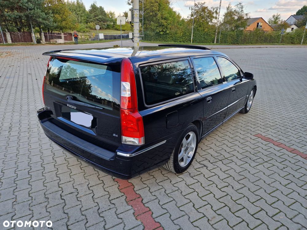 Volvo V70 2.4 Summum - 5