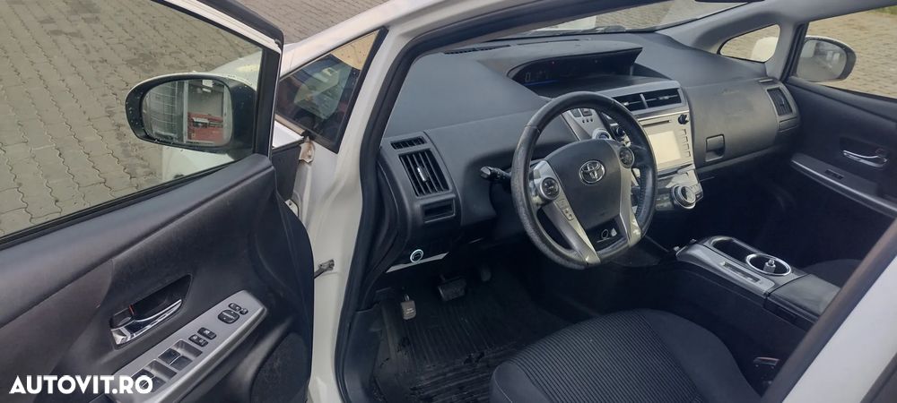 Toyota Prius+ - 11