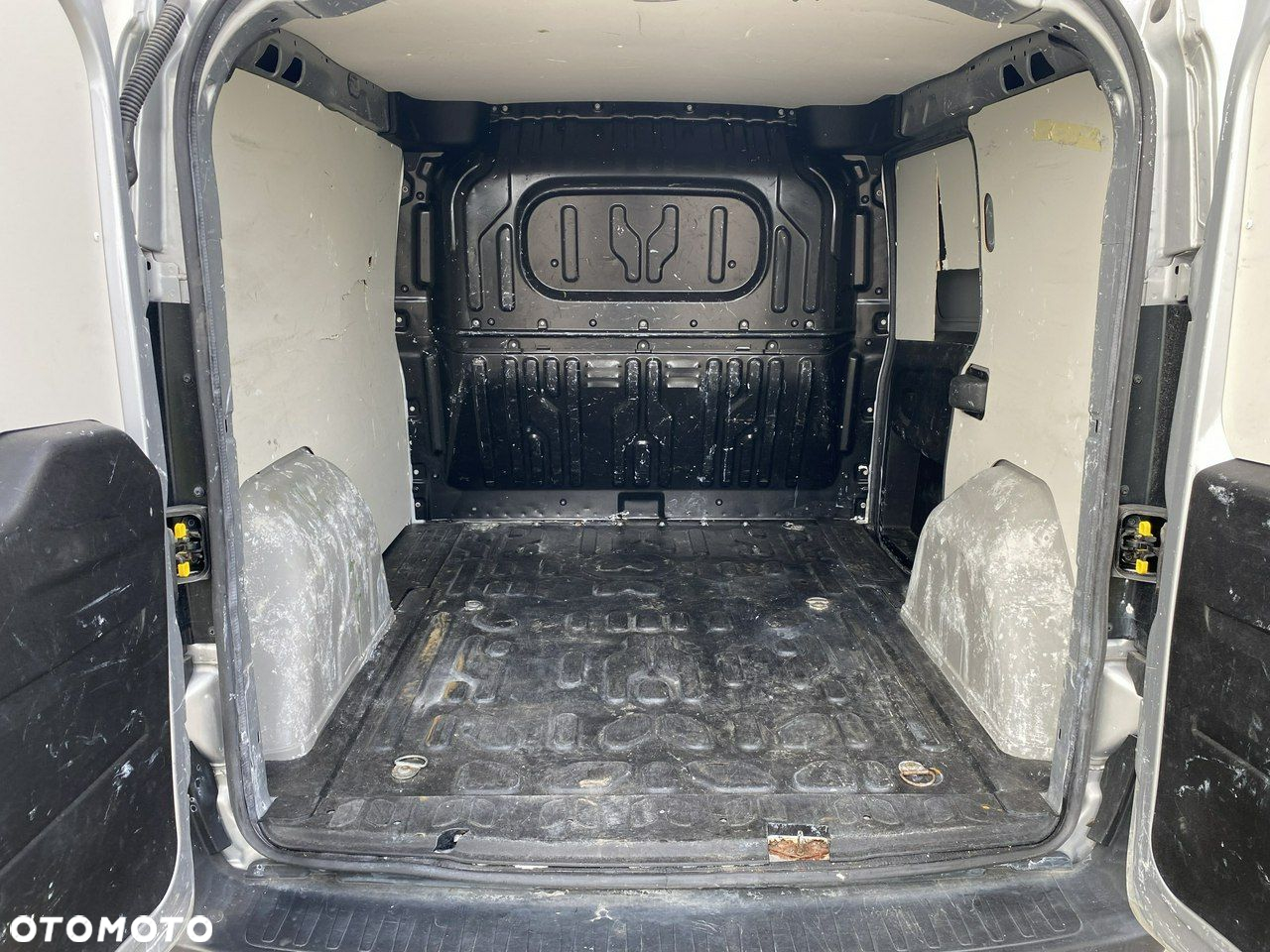 Opel Combo - 15