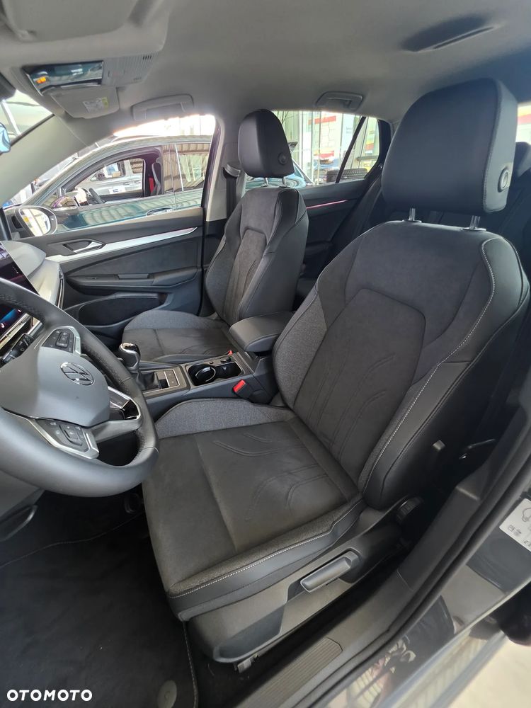 Volkswagen Golf 1.5 TSI Life Plus - 14