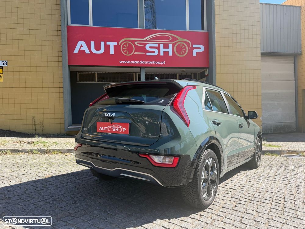 Kia Niro EV 64kWh Drive - 12