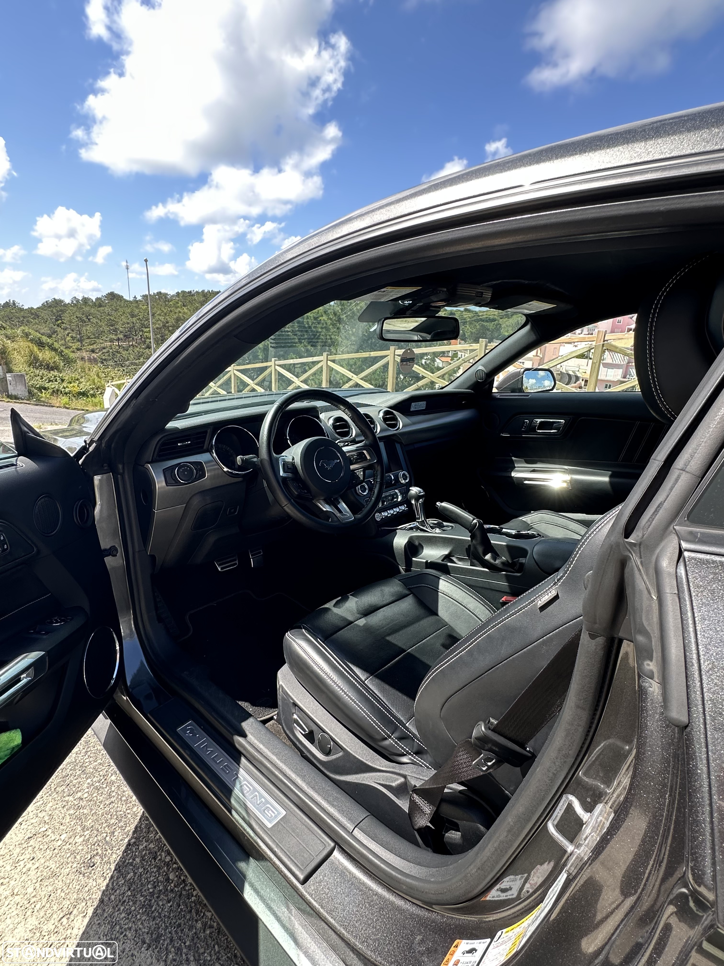 Ford Mustang Fastback 5.0 Ti-VCT V8 Aut. GT - 11
