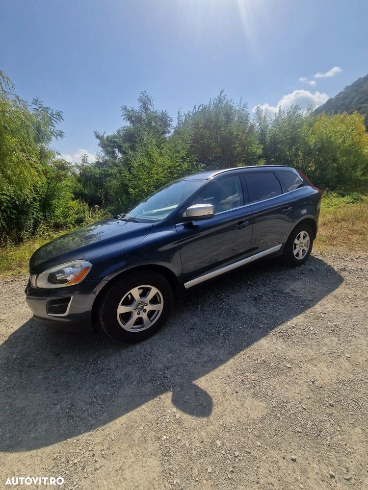 Volvo XC 60 2.4D AWD Momentum - 1