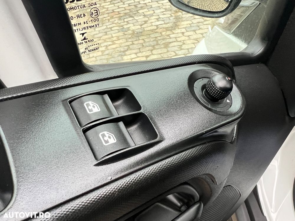 Iveco Daily 35S14 - 17