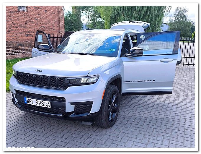 Jeep Grand Cherokee - 13