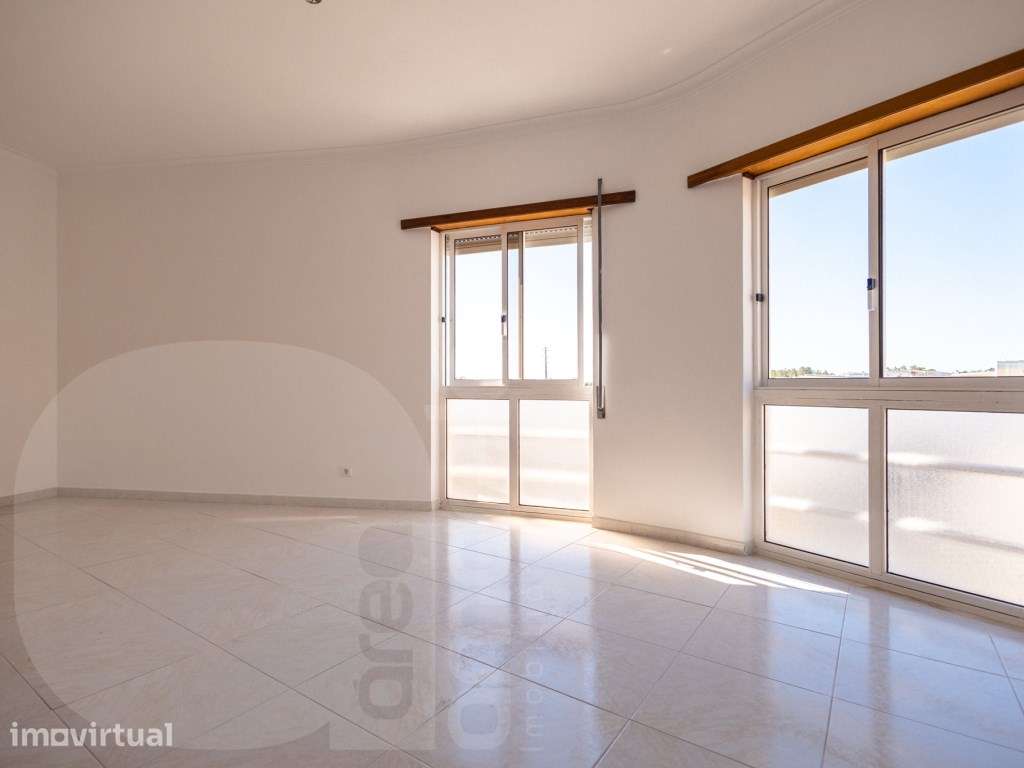 T1 Santa Marta do Pinhal - Grande imagem: 3/18