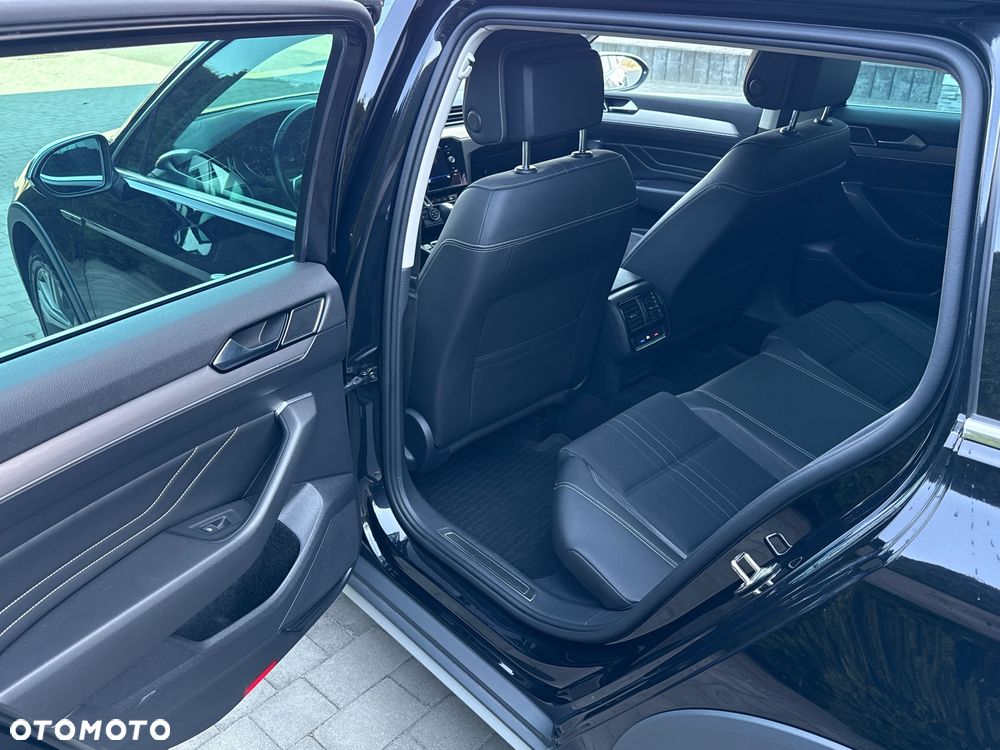 Volkswagen Passat Alltrack - 18