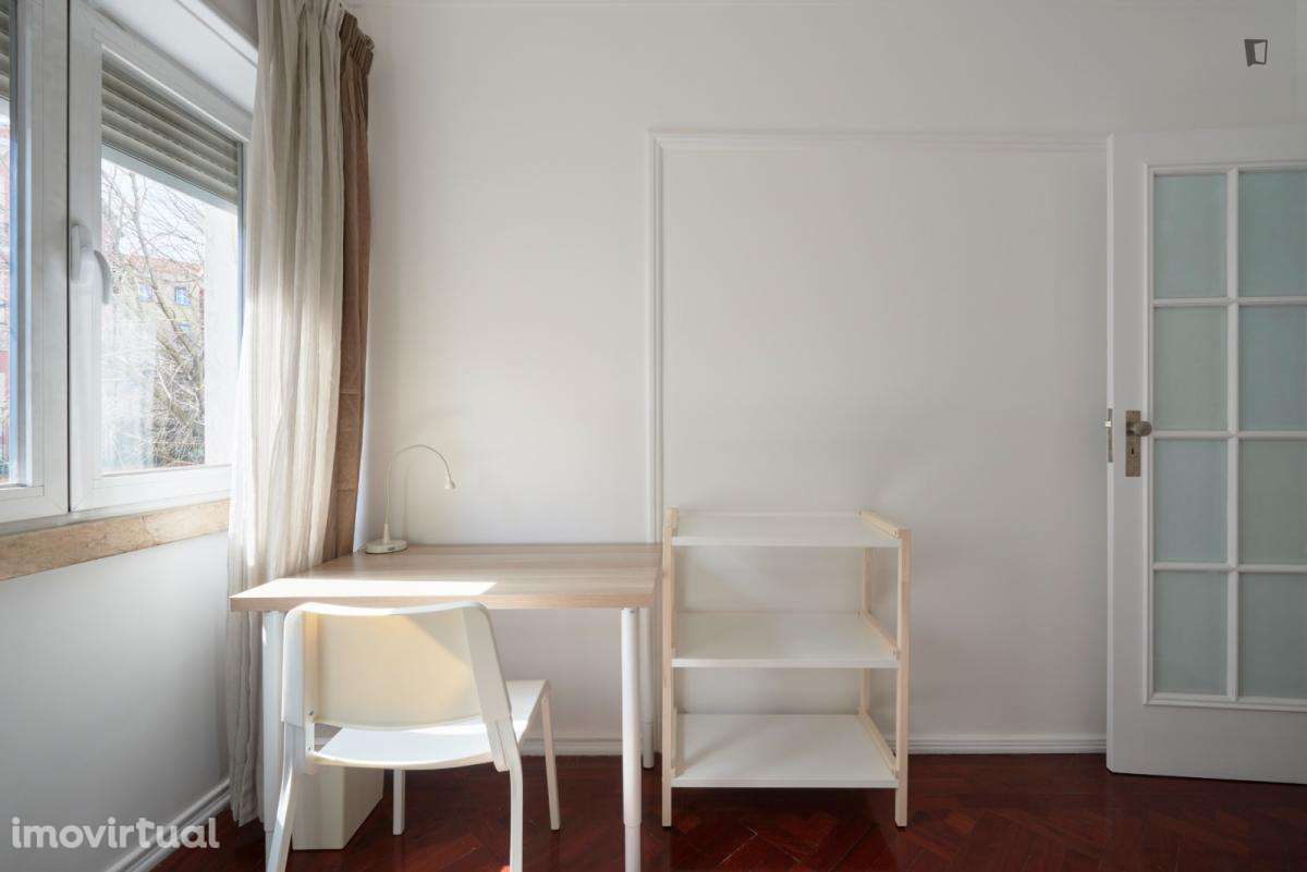 Quarto - localizado em Arroios Lisbon - Grande imagem: 5/24