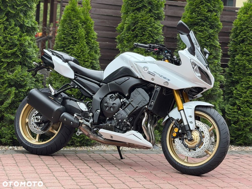 Yamaha FZ8 - 2