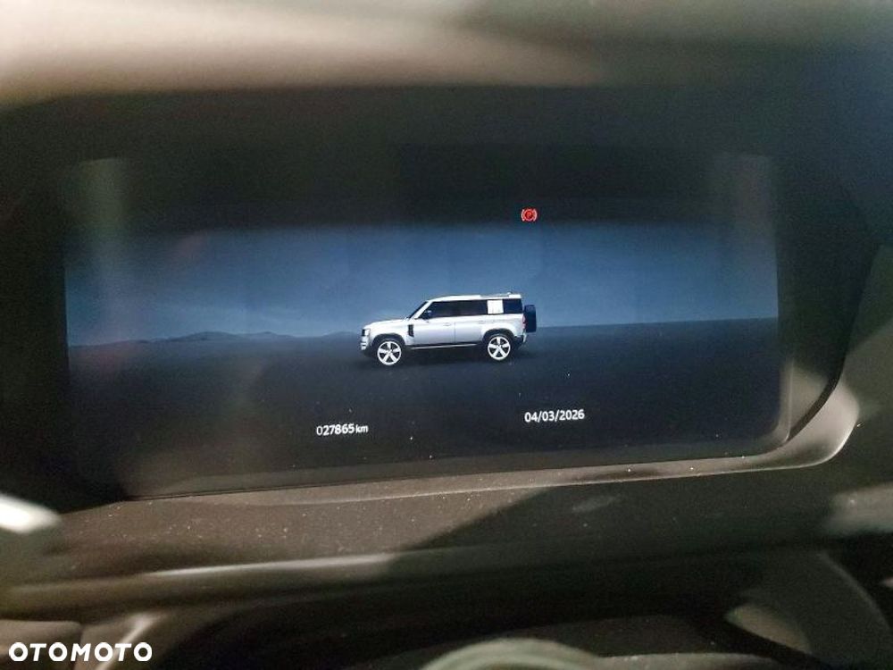 Land Rover Defender - 10