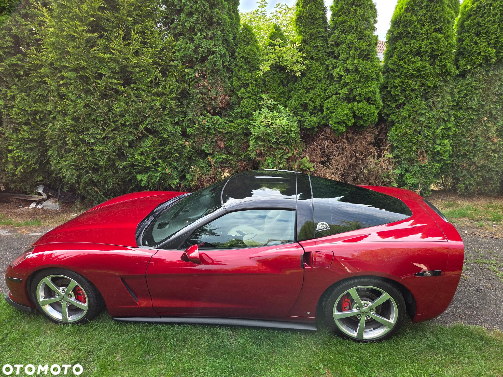 Chevrolet Corvette - 11
