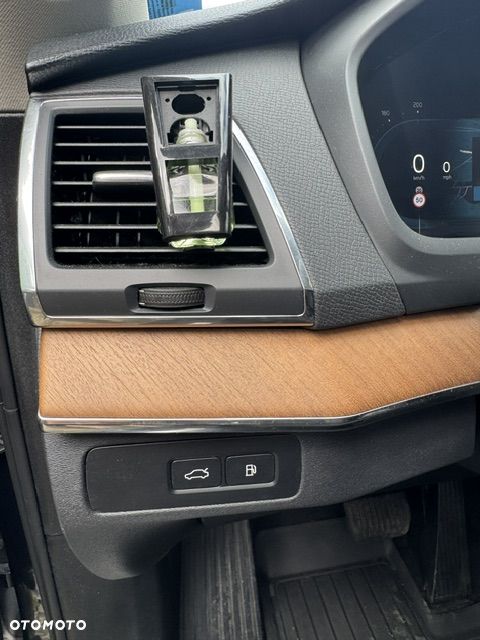 Volvo XC 90 - 19