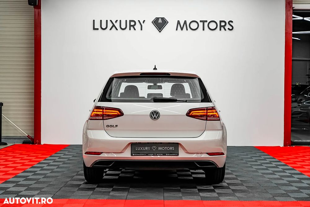 Volkswagen Golf 1.0 TSI Trendline - 13