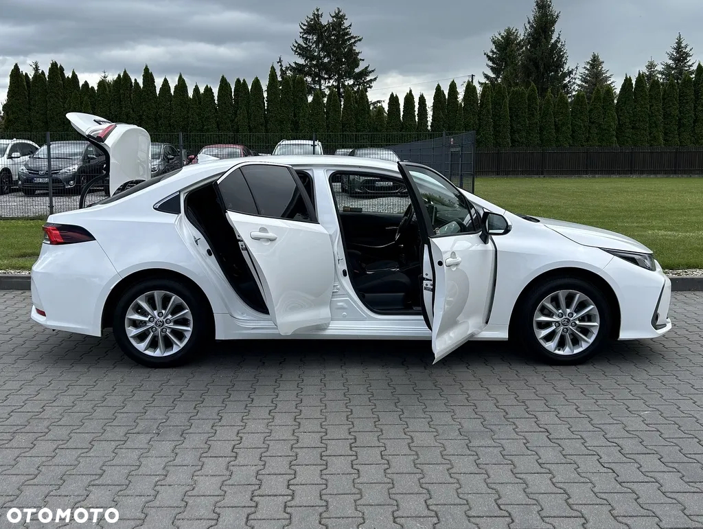 Toyota Corolla - 14