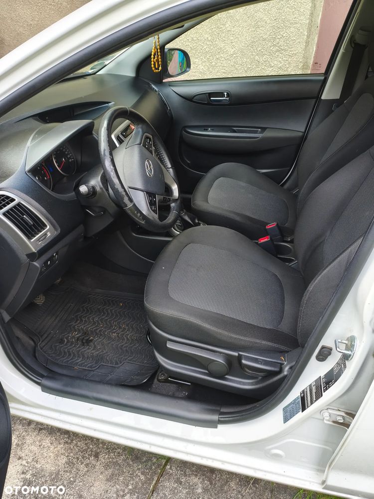 Hyundai i20 1.25 Wersja Jubileuszowa - 5