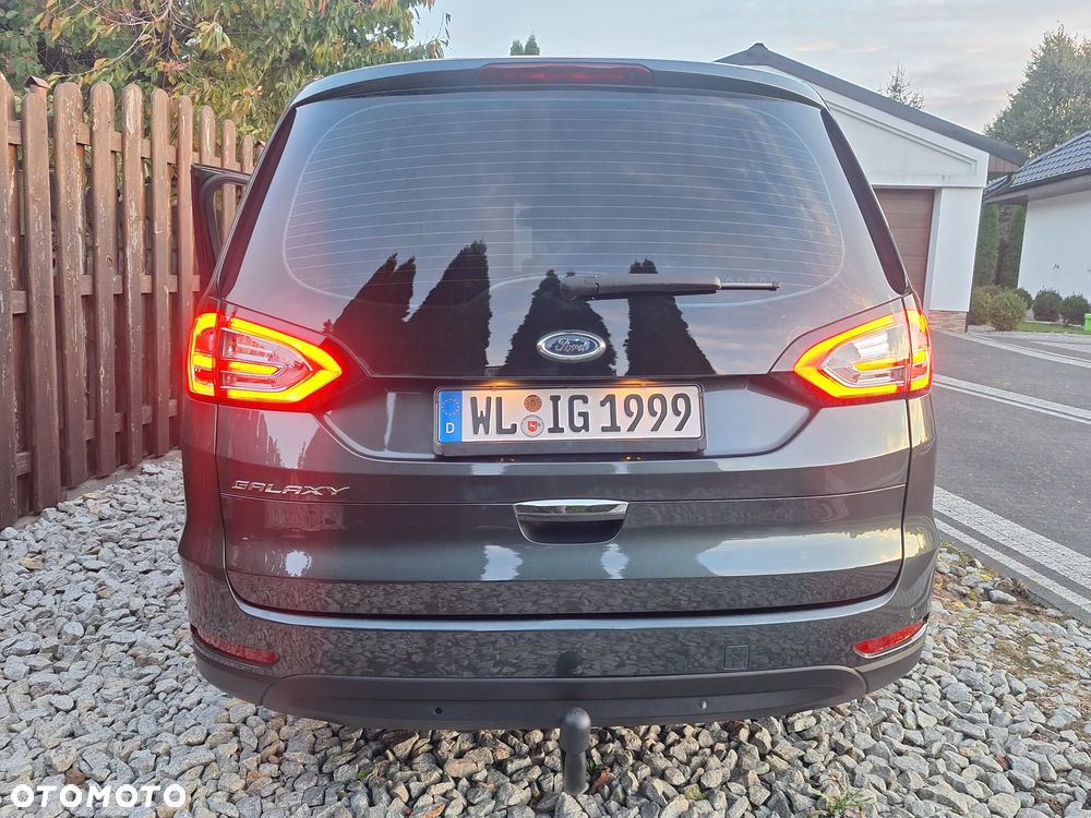 Ford Galaxy - 8