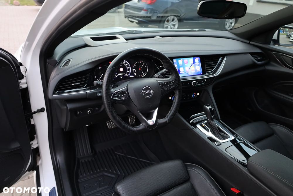 Opel Insignia 2.0 BiTurbo D 4x4 Automatik GSI - 31