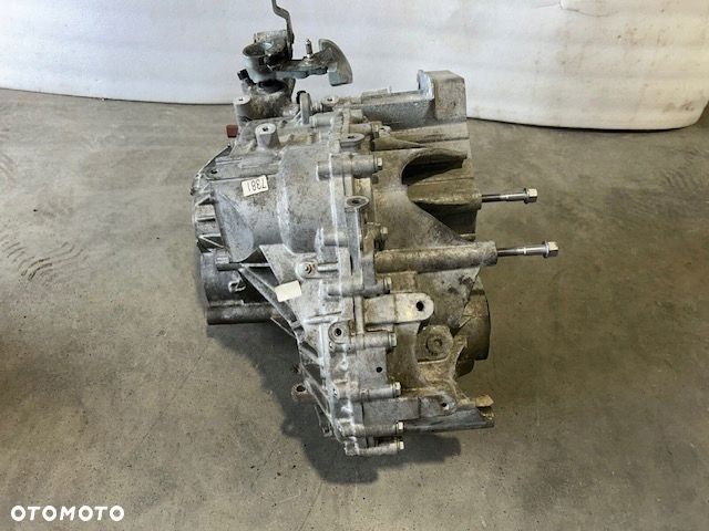 VW T6 T6.1 skrzynia biegów 4-MOTION 4X4 TFC AM6A5009-2 42 tys km 6 biegów - 3