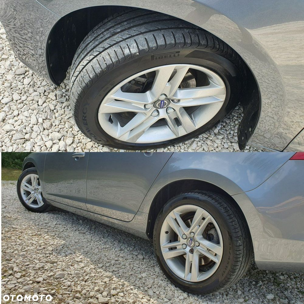 Volvo V60 D4 Momentum - 41