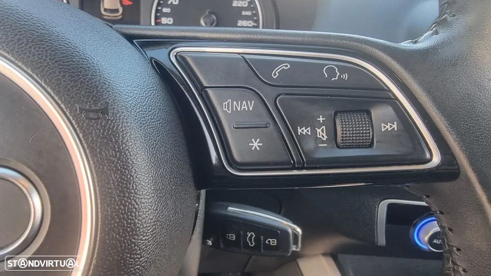 Audi Q2 - 5