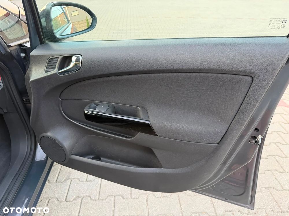 Opel Corsa 1.4 Innovation - 18