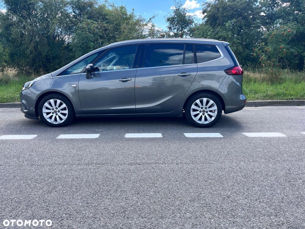 Opel Zafira - 14