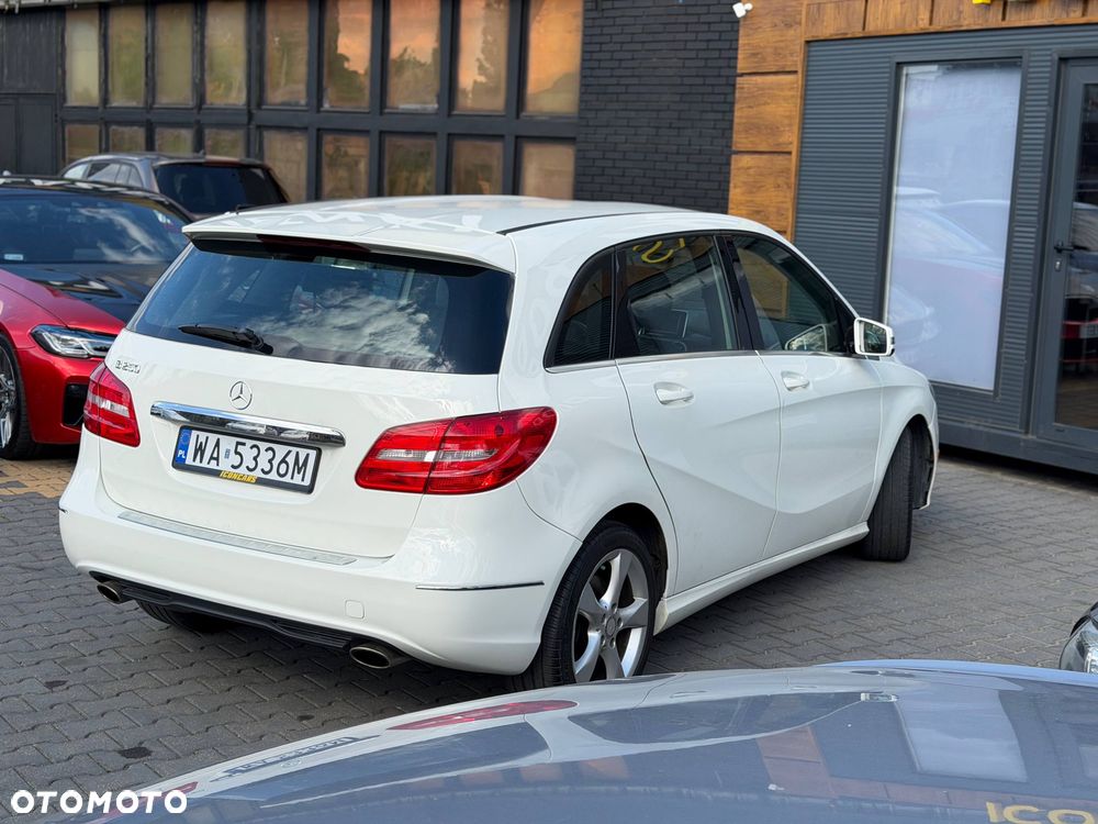 Mercedes-Benz Klasa B 250 7G-DCT SCORE - 10