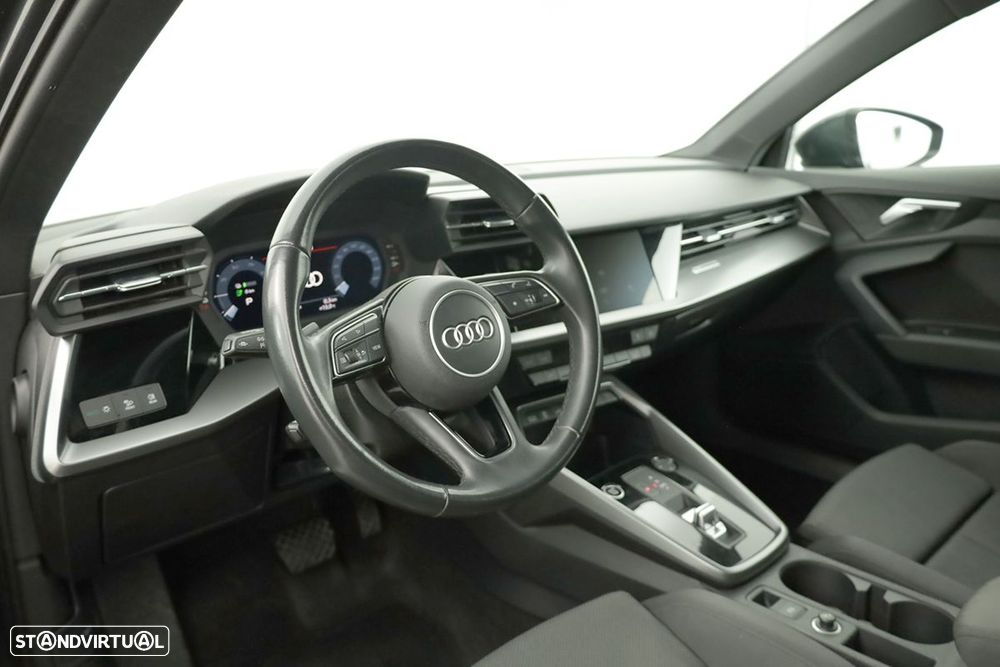 Audi A3 Sportback 45 TFSIe S line - 7