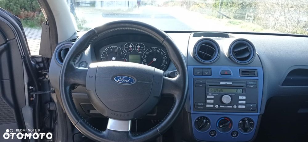 Ford Fiesta - 3