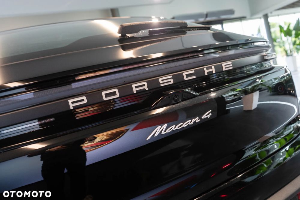Porsche Macan - 34