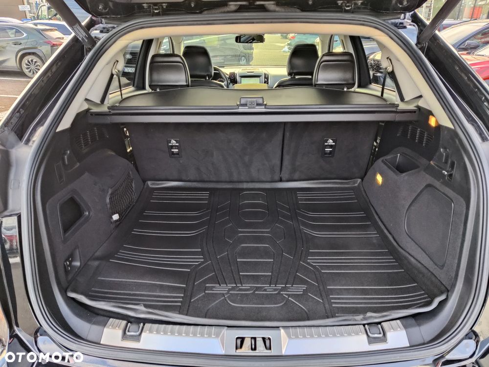 Ford Edge 2.0 TDCi Twin-Turbo 4WD Titanium - 20