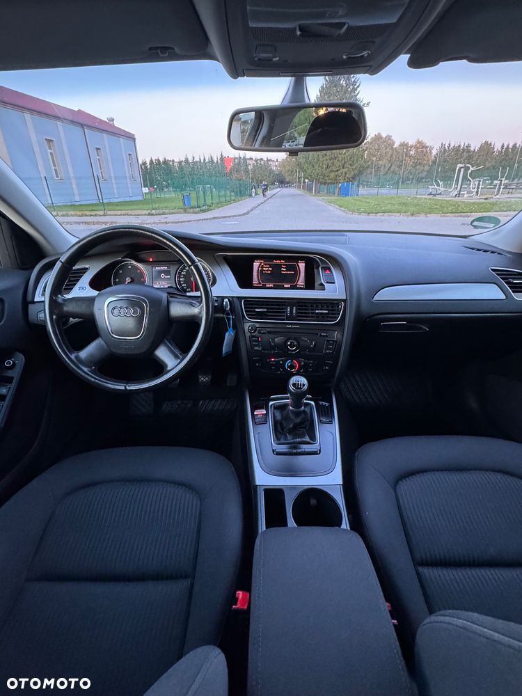 Audi A4 Avant - 7