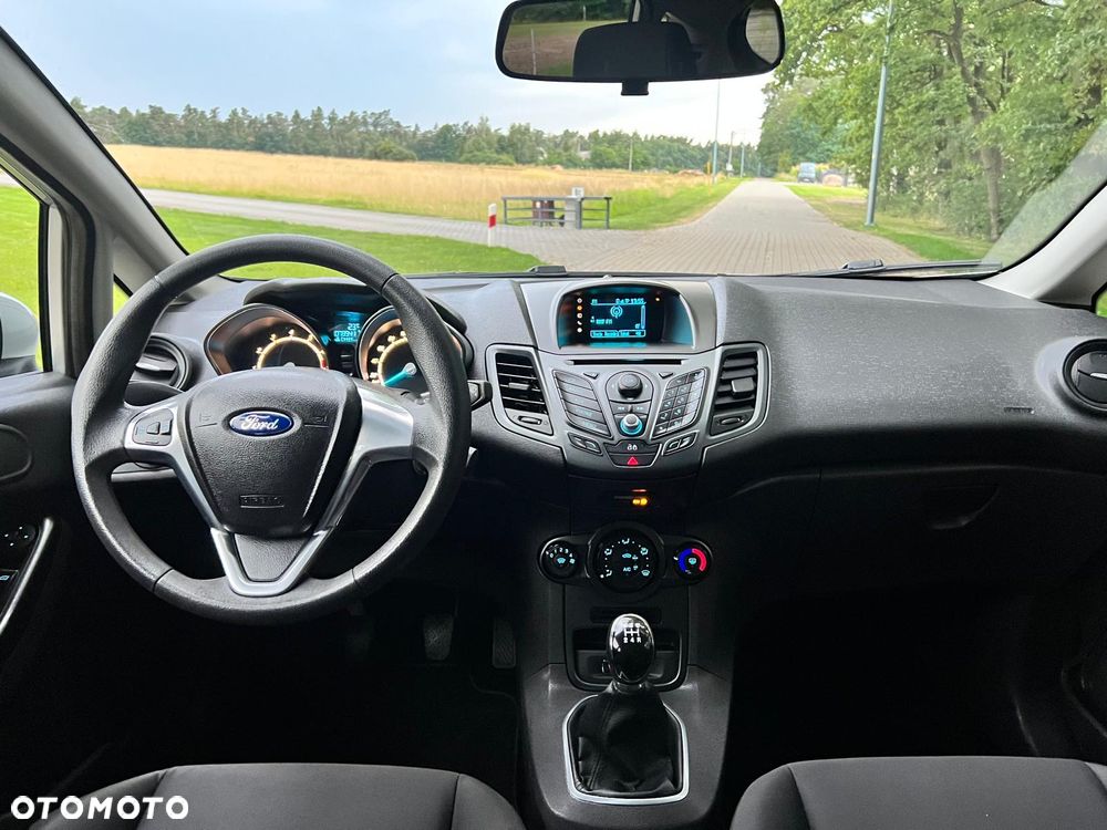 Ford Fiesta - 11