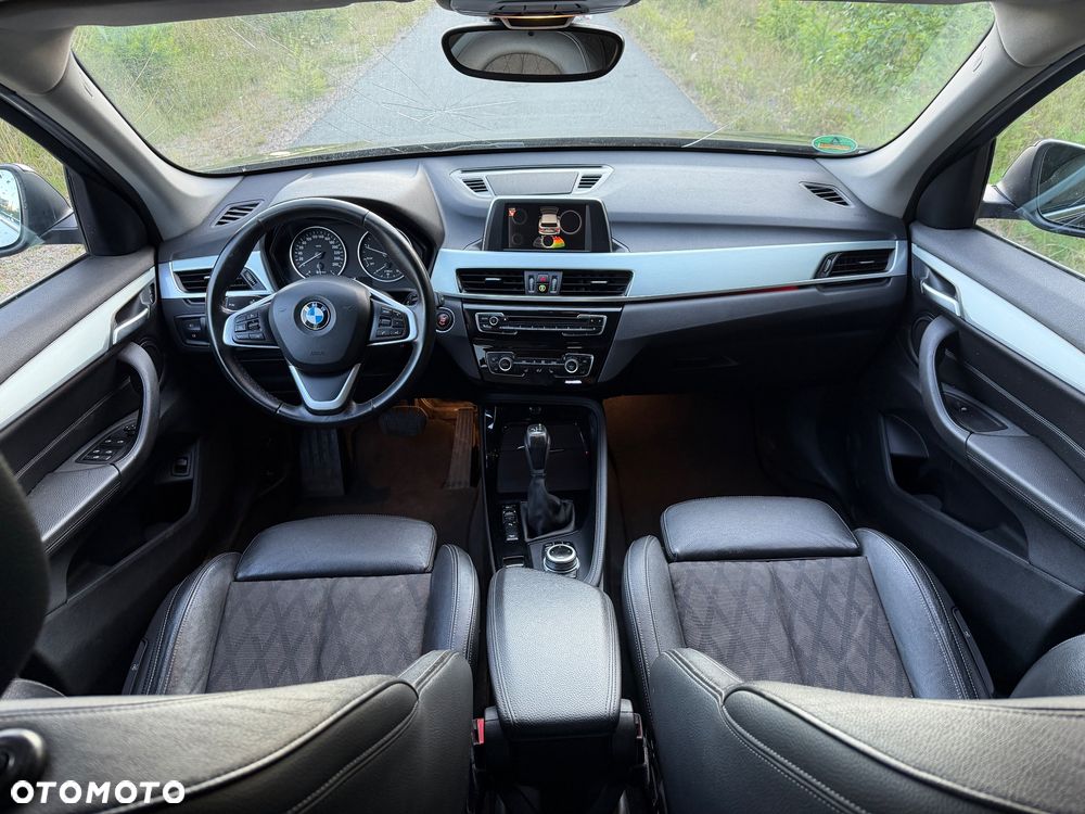 BMW X1 xDrive18d xLine sport - 6