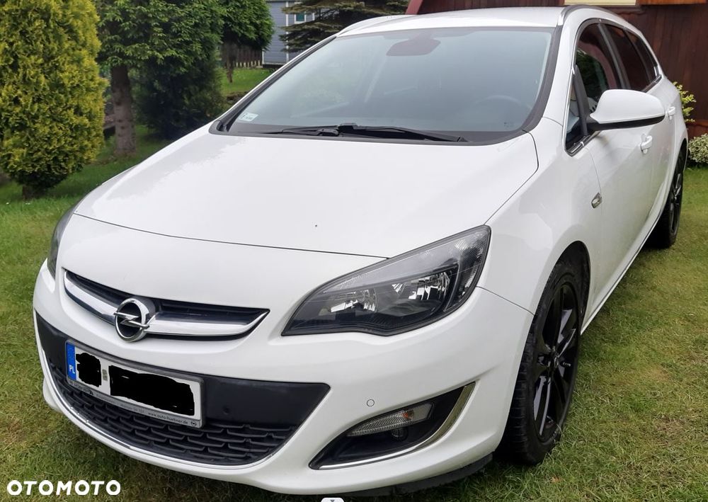 Opel Astra 1.4 Turbo Cosmo - 2