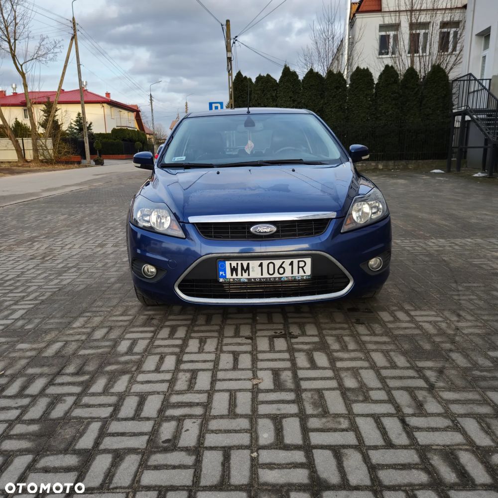 Ford Focus 1.6 TDCi DPF Ambiente - 6