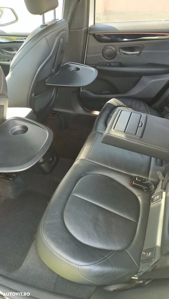 BMW Seria 2 218i Sport Line - 24