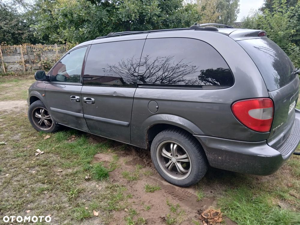 Chrysler Grand Voyager 2.8 CRD SE - 4