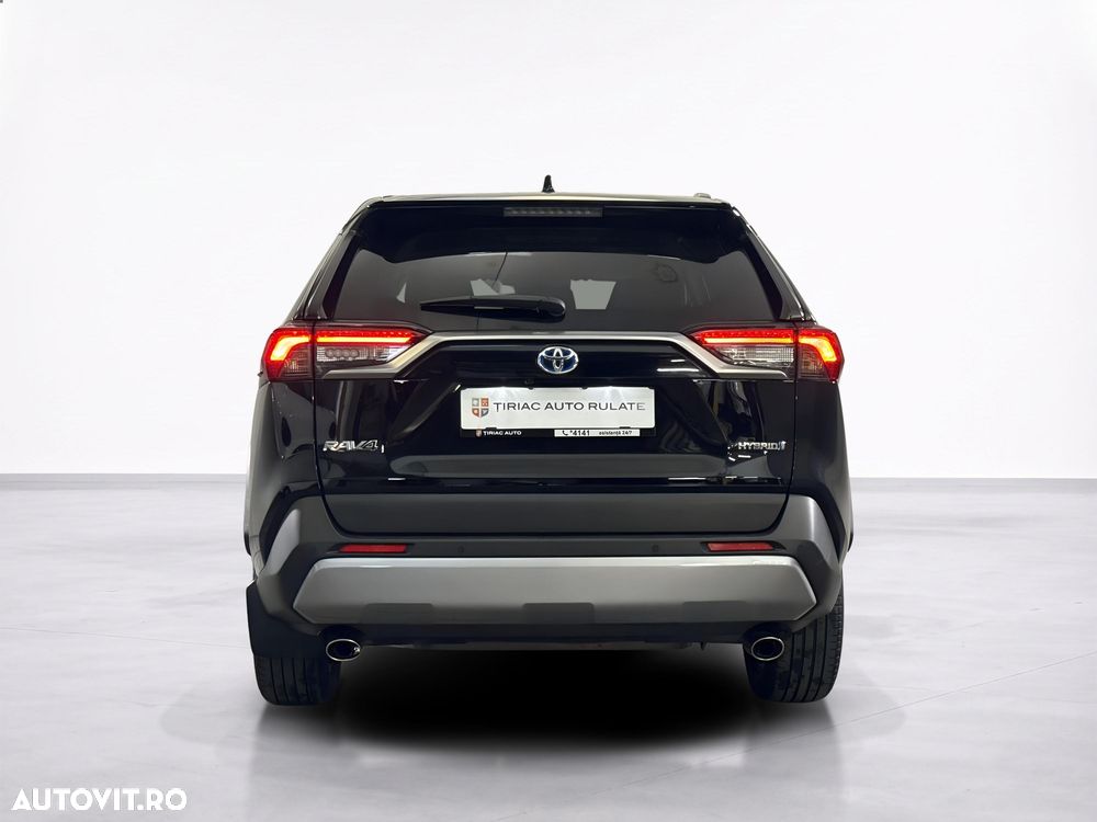 Toyota RAV4 - 5
