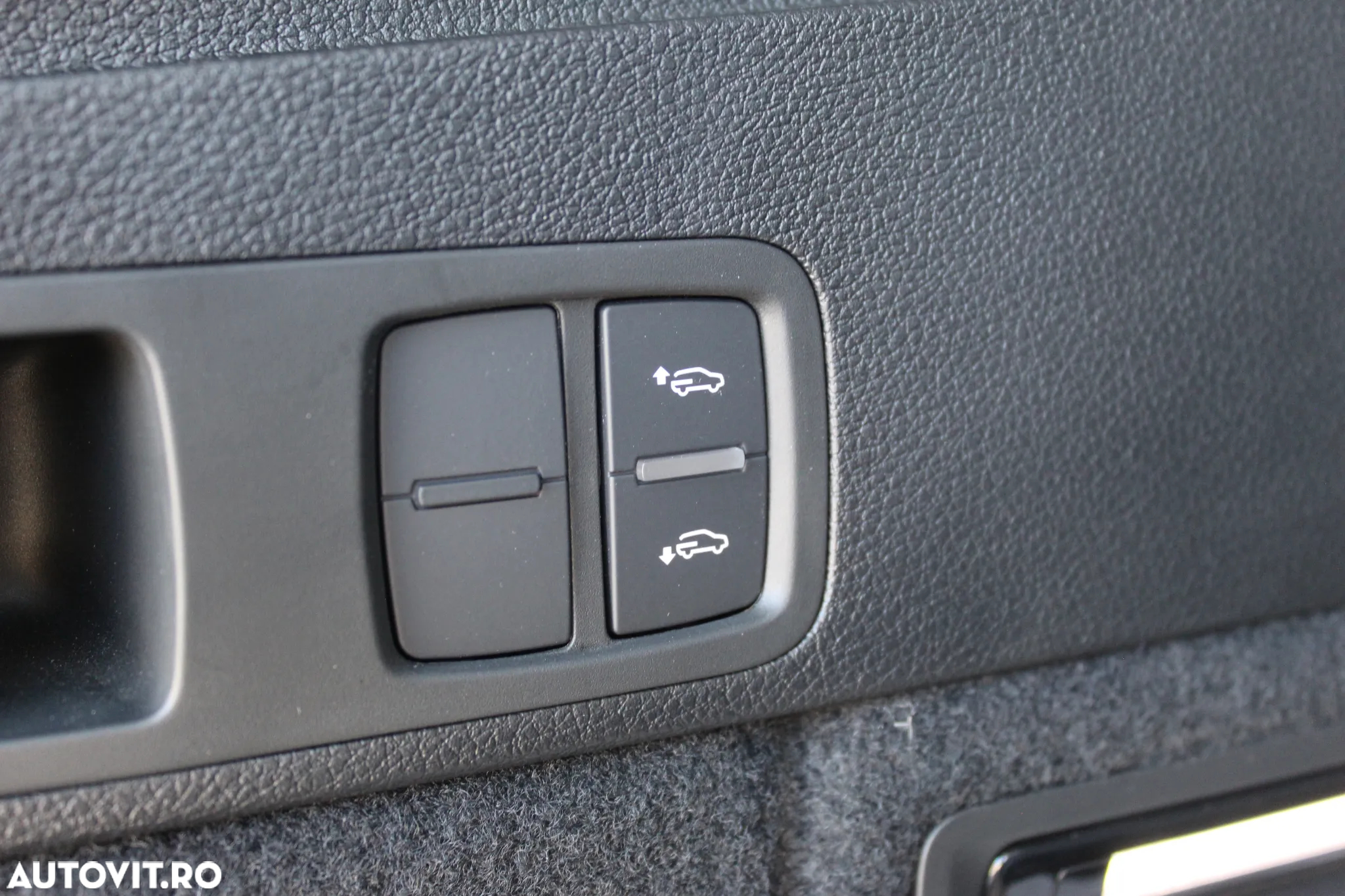 Audi Q5 40 TDI quattro S tronic advanced - 39