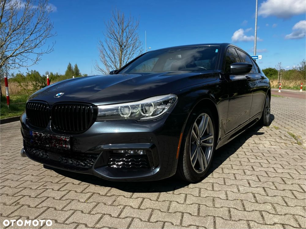 BMW Seria 7 740Li - 7