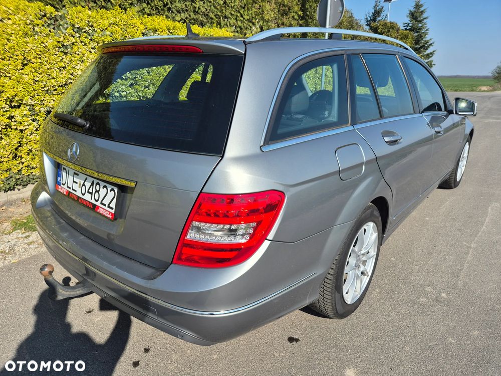 Mercedes-Benz Klasa C 180 BlueEFFICIENCY Avantgarde - 3