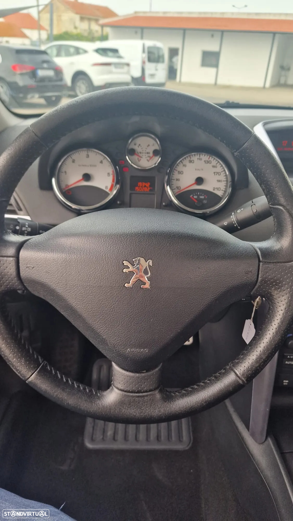 Peugeot 207 CC 1.6 HDi FAP Sport - 10