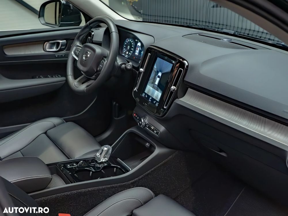 Volvo XC 40 T4 Recharge DKG Inscription - 13