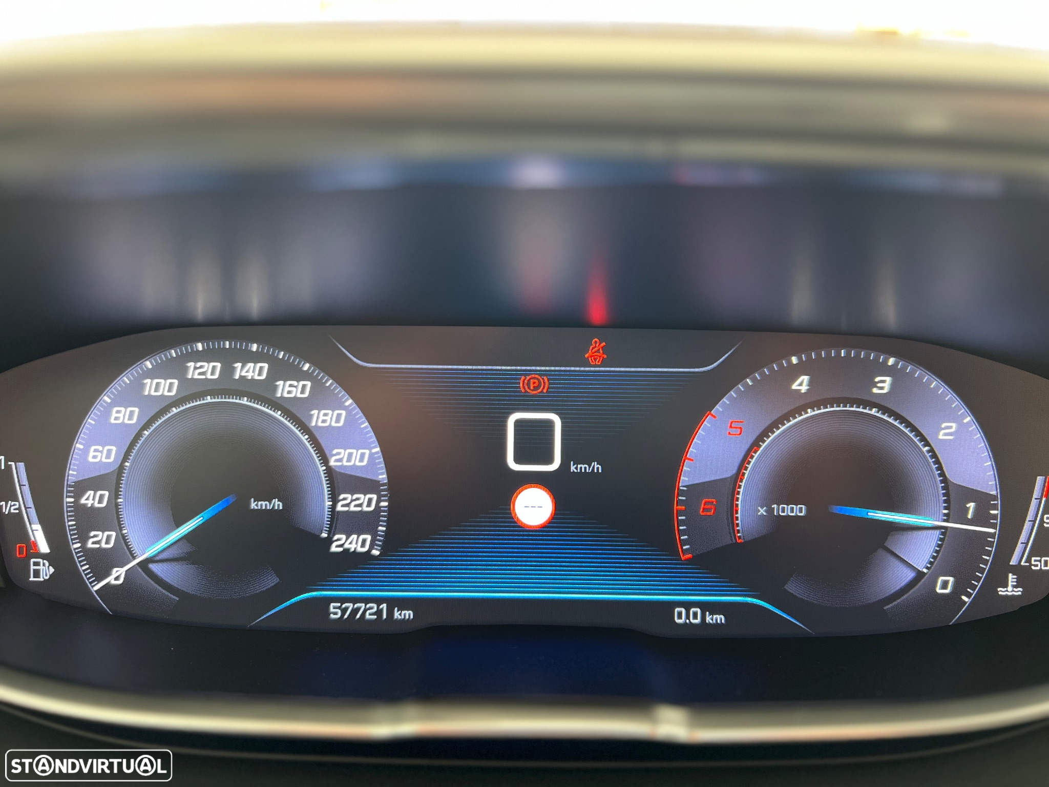 Peugeot 3008 1.5 BlueHDi Active - 15