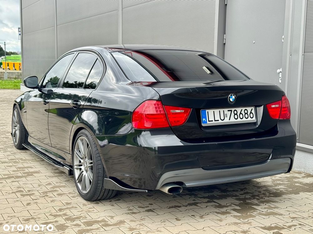 BMW Seria 3 318d Sport Line - 2