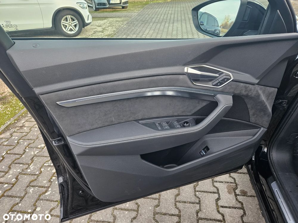 Audi e-tron 50 Quattro - 17